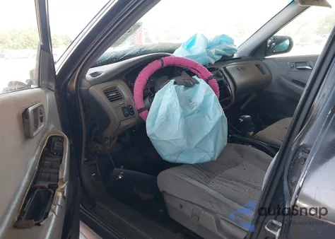 2002 Honda Accord 2.3 Se z USA, uszkodzony, nr VIN JHMCG56772C020756